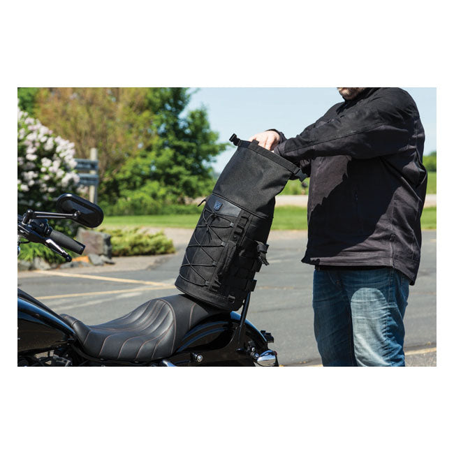 Kuryakyn Bolsa de viaje Momentum Deadbeat 23L para motocicleta con respaldo
