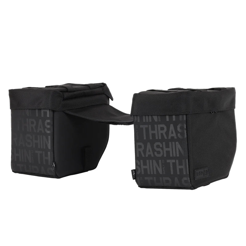 Thrashin Supply Mini Essential 8L Juego de alforjas para motocicleta