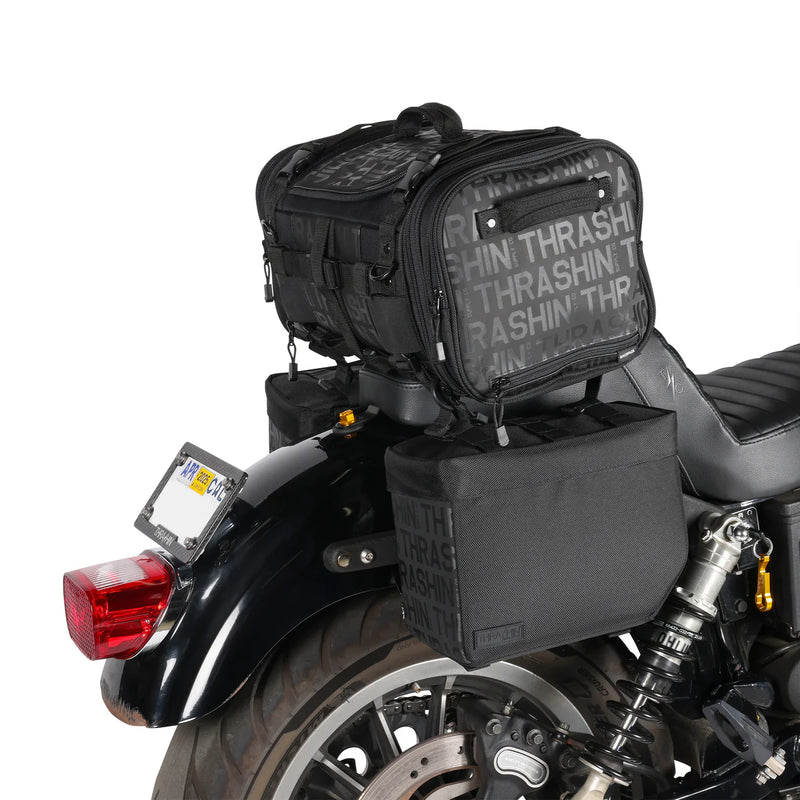 Thrashin Supply Essential Base 10L Juego de alforjas para motocicleta