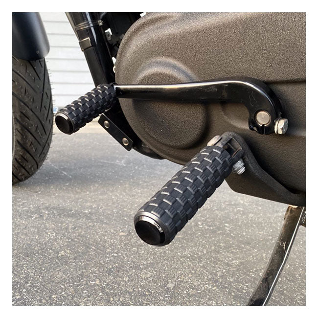 Arlen Ness Air Trax Footpegs for Harley