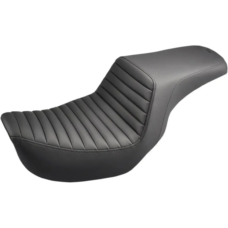 Saddlemen Step-Up Front Tuck-n-Roll para Harley