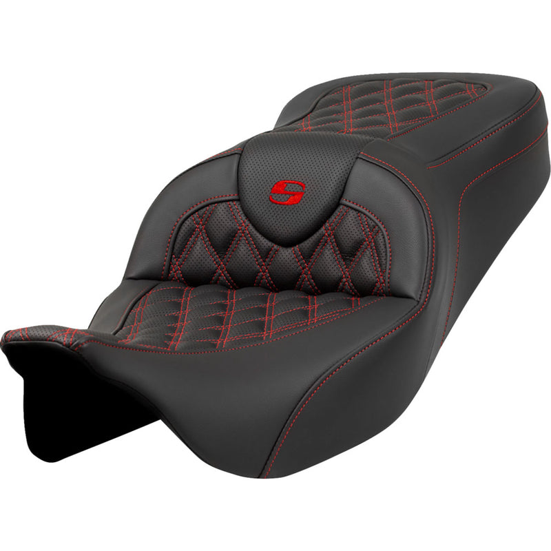 Saddlemen Roadsofa Lattice Stitch Seat for Harley 08-25 Touring (excl. 23-25 CVO; 24-25 Road Glide / Street Glide) / Black / Red / Without heating / Without backrest  - Customhoj