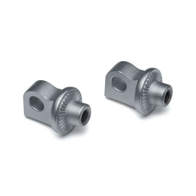 Kuryakyn Kuryakyn Adapters XL1200C 11-20 / Rear / Silver Kuryakyn Splined Footpeg Adapters for Harley Customhoj